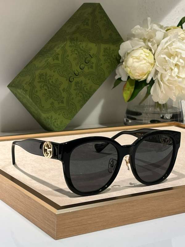 Picture of Gucci Sunglasses _SKUfw56678771fw